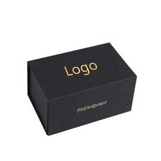Boîte magnétique en carton .